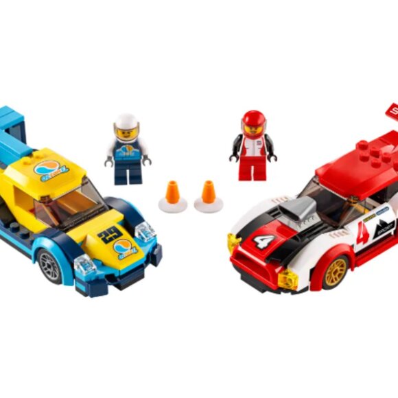 LEGO CITY: Racing Cars (60256) Incomplete Set - Picture 2 of 6